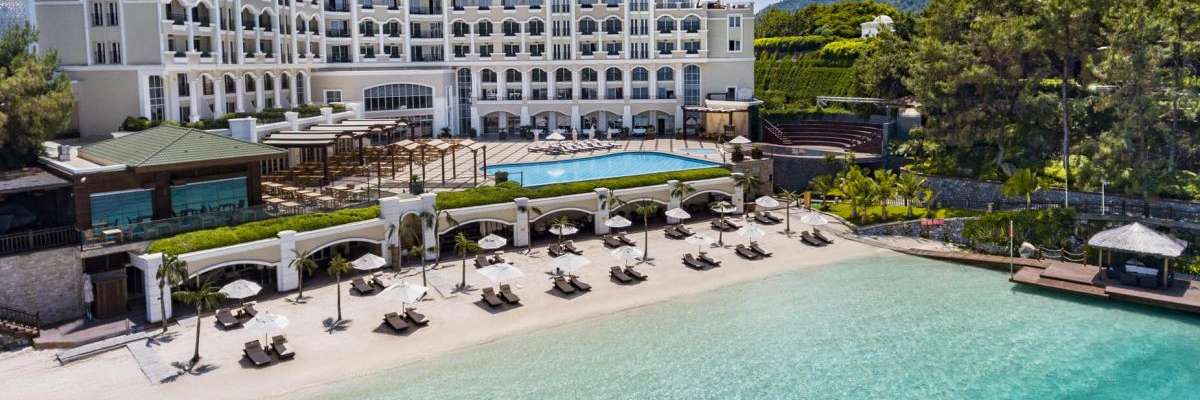 Islamic Hotels and Their Features for Muslim Hijabi Women