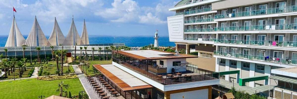 Best Holiday in Adenya Resort Hotel