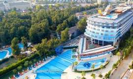 The Pearl of Conservative Vacation: Bera Alanya Halal Hotel