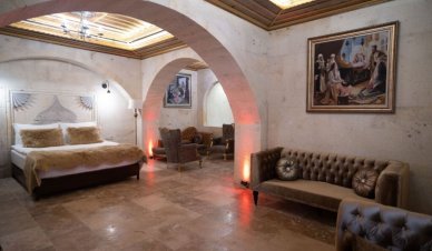 Pegasos Cave Suite 2