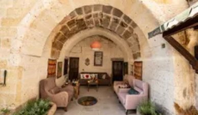 Aurora Cave Hotel