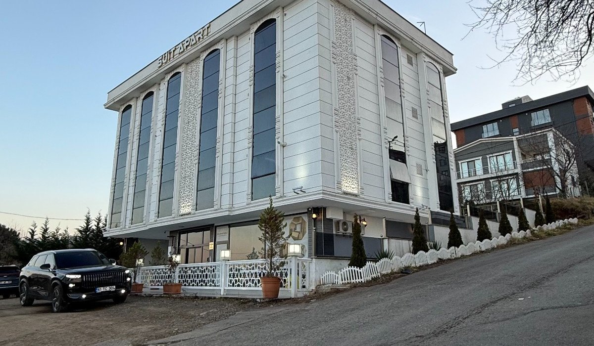 Bavul Suite Airport 2