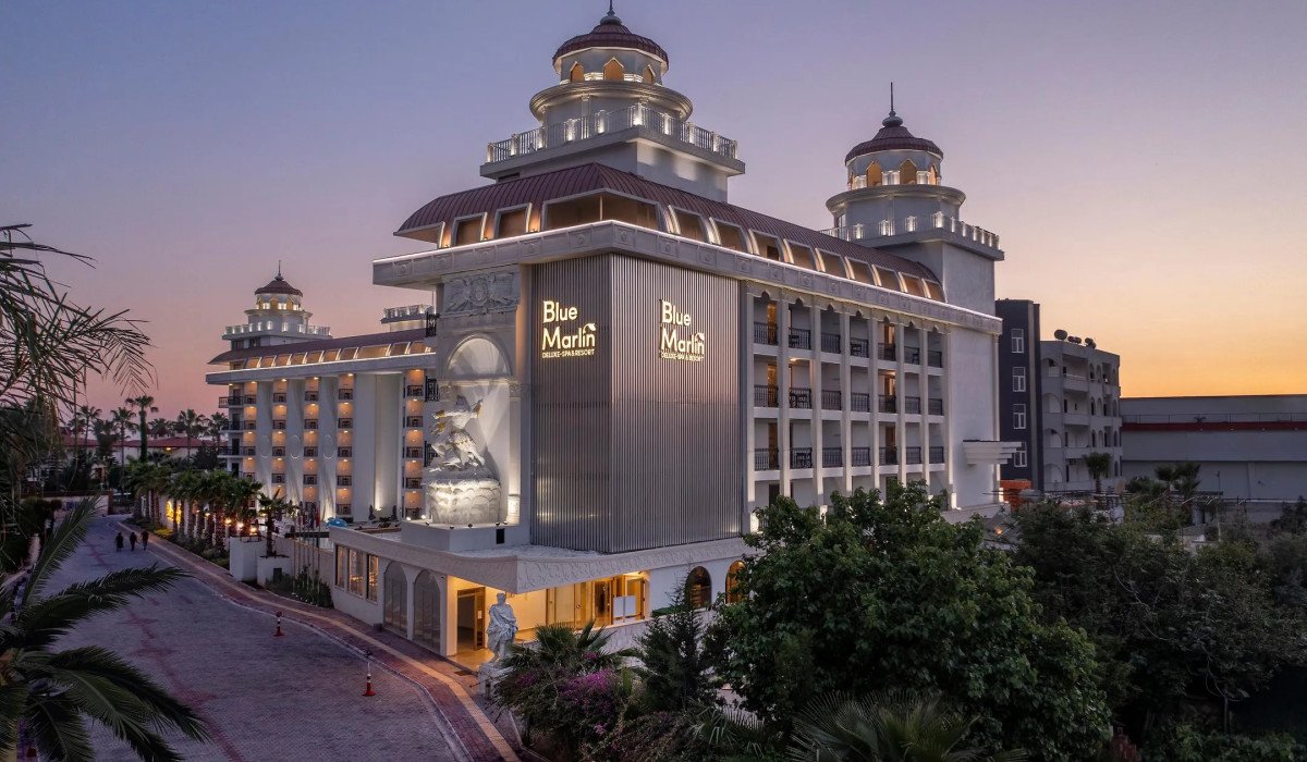 Blue Marlin Deluxe Spa & Resort