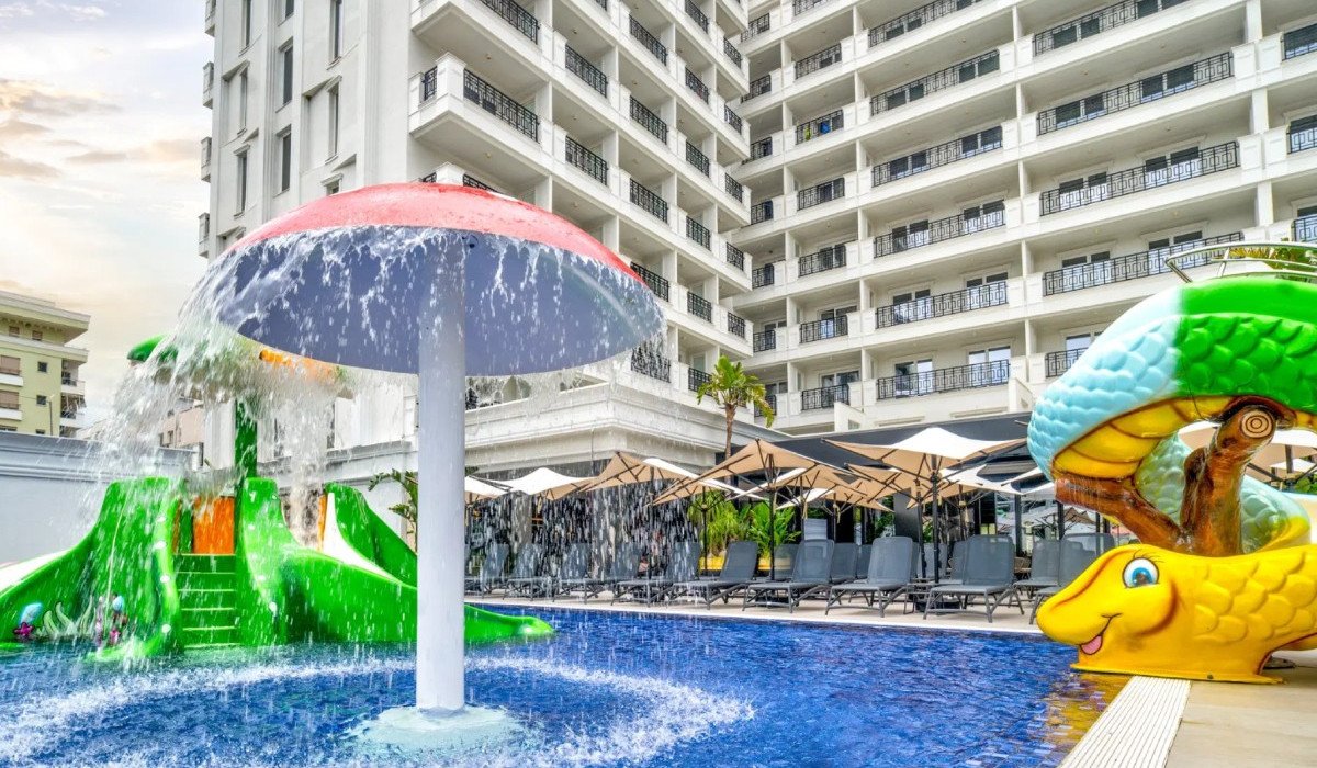 Bonita Luxury 3