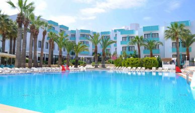 Club Familia Resort Cesme Main