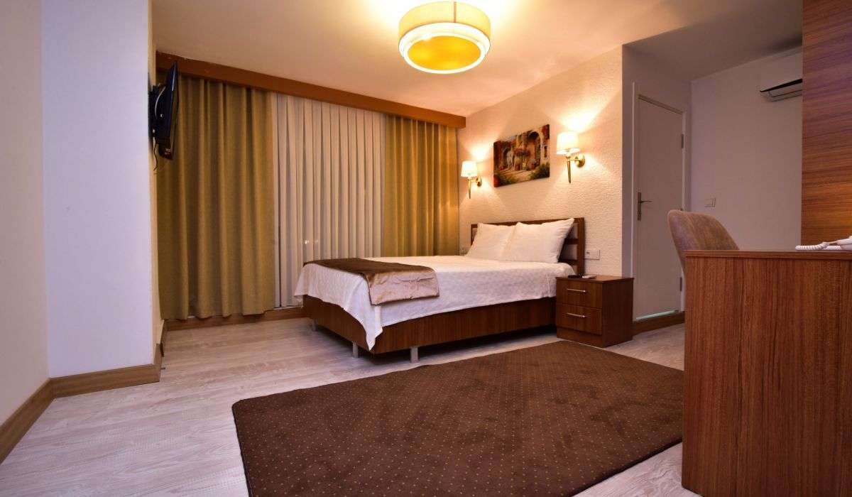 Dmr Grand Suit Hotel Sancaktepe 1