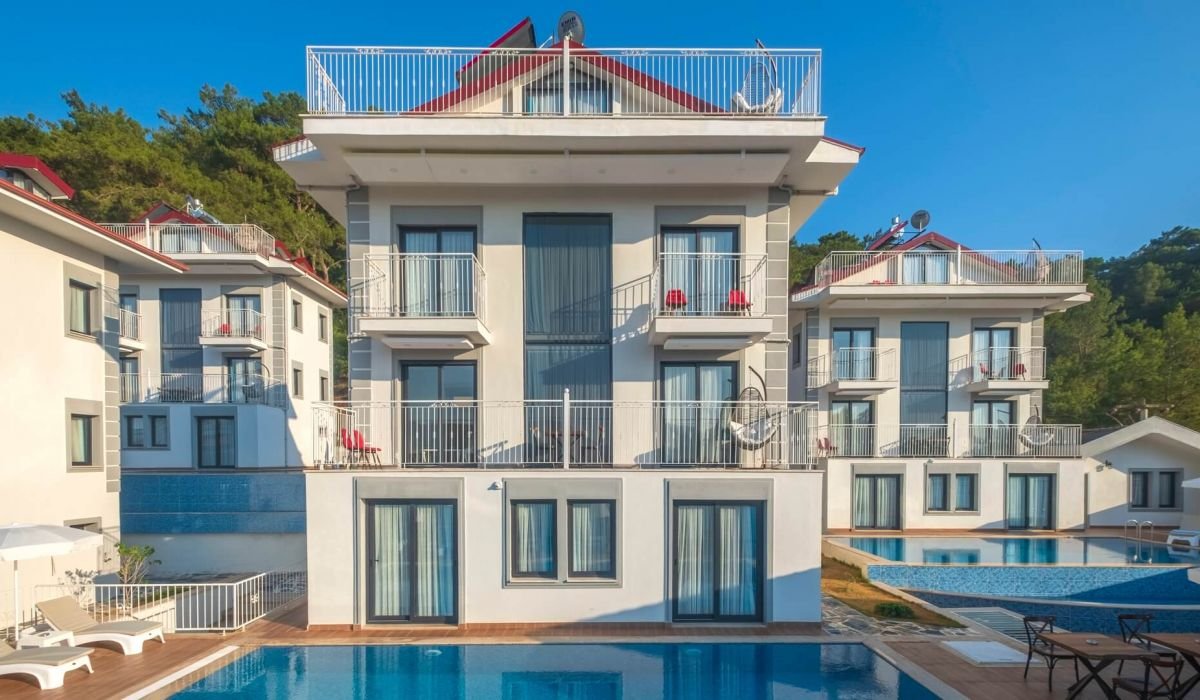 Monastery Suites Hotel
