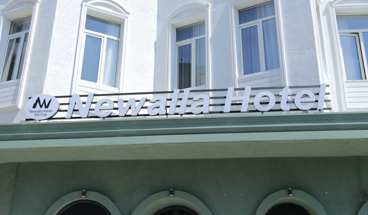 Newalla Hotel Old Hotel