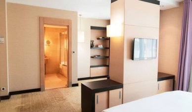 Ramada Plaza By Wyndham Istanbul City Center 1