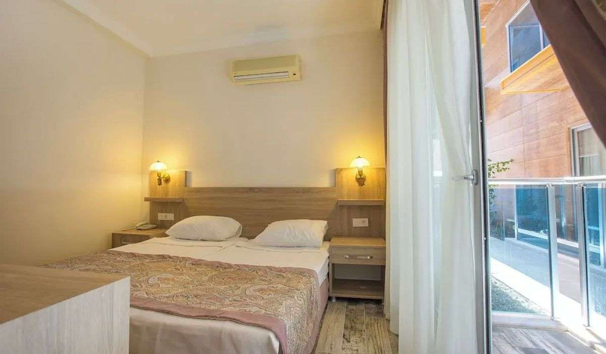 Arsi Enfi City Beach Hotel Room 10
