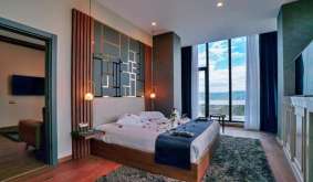 Executive Suite with Terrace (Lake view)