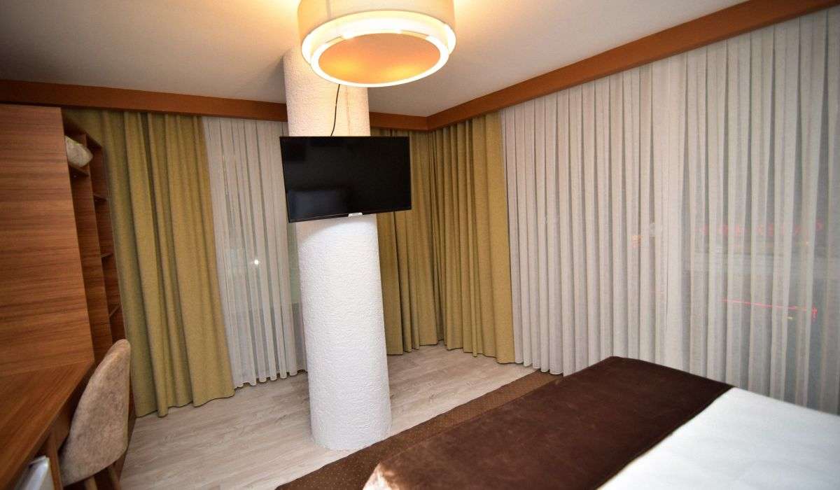 Dmr Grand Suit Hotel Sancaktepe Room