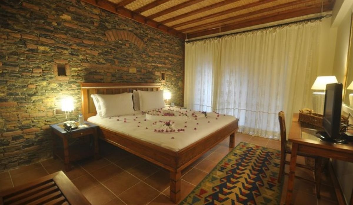 Suite Room - Garden View