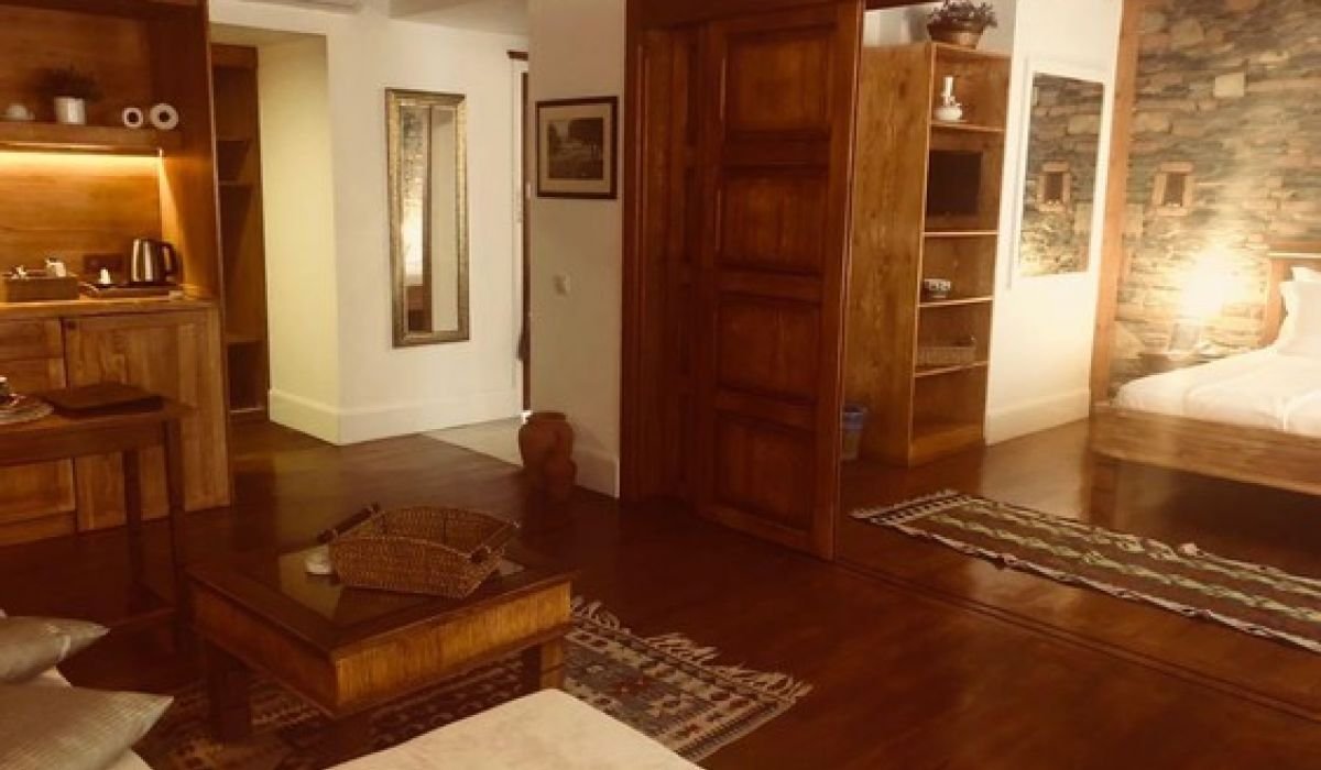 Deluxe Room with Balcony