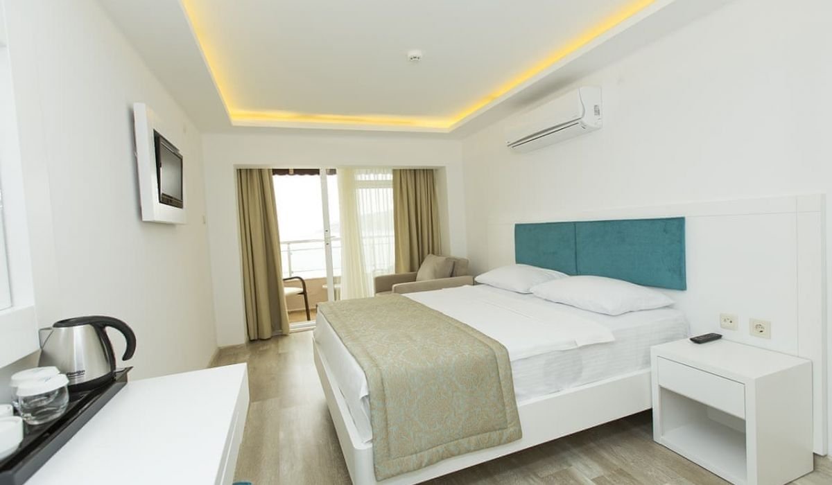 Standard Plus Room (Land view)