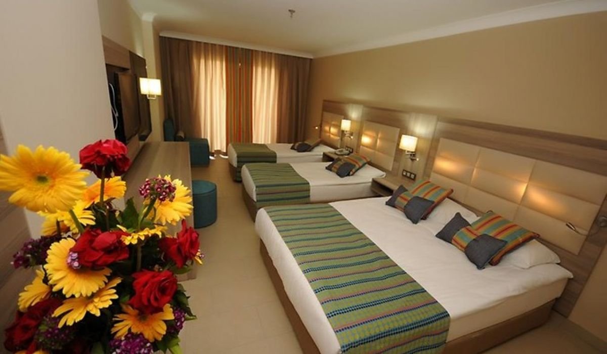 Insula Resort Amp Spa Hotel Room 2