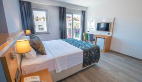 2 Person Single Bed Room