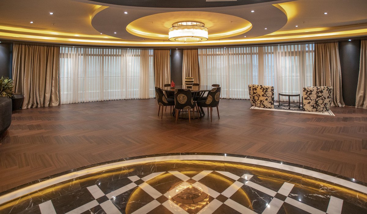 Queen Suite