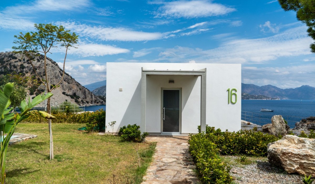 Sonsuzluk Havuzlu Panoramik Junior Villa