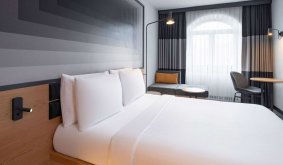 Superior Queen Room